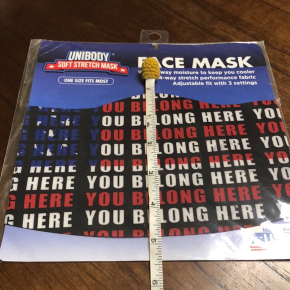 Toner Crafts Face Mask - Picture 2 of 8